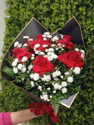 BUQUÊ 6 ROSAS IMPORTADAS